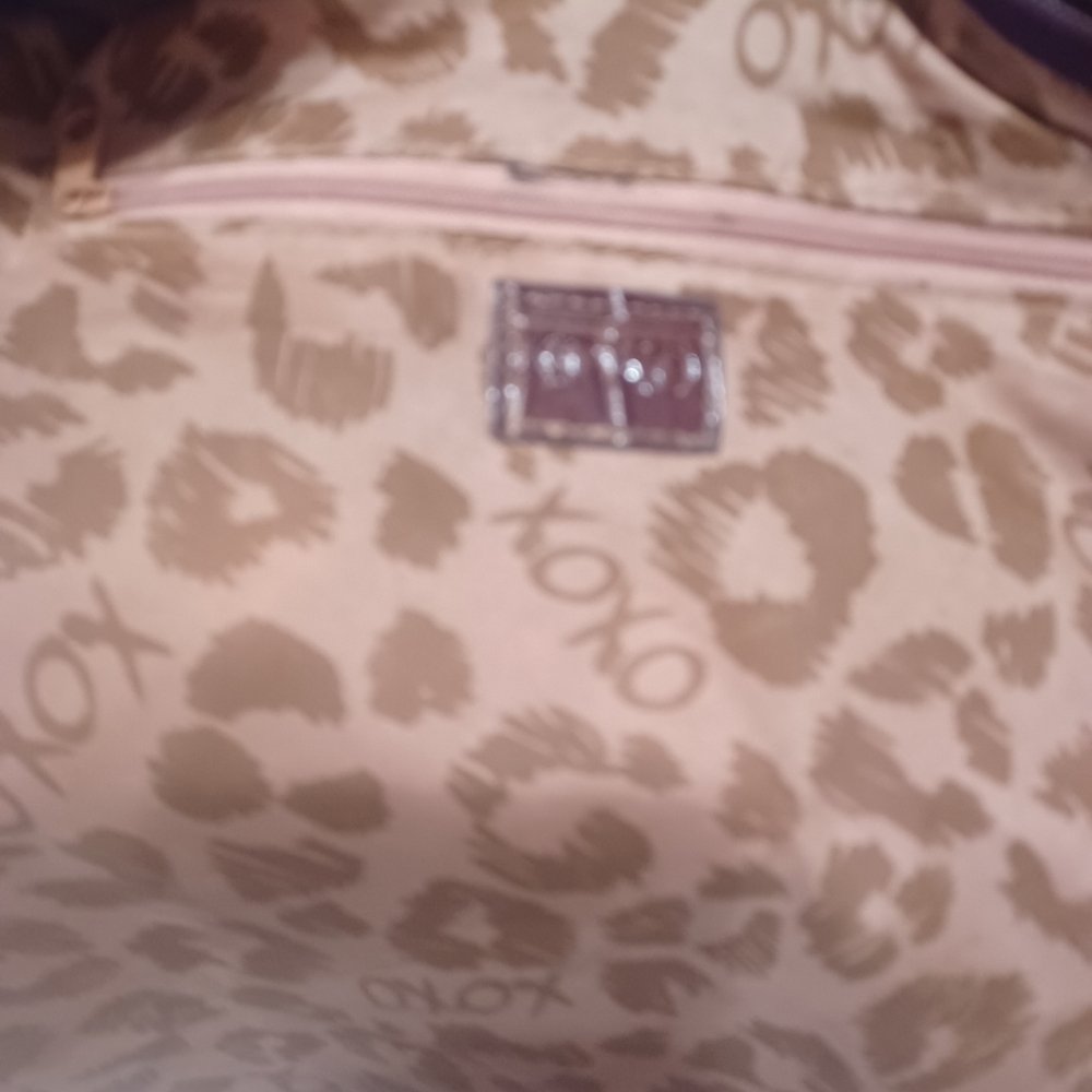 XOXO Croc Embossed Patent Tote, Leopard Inside With Zipper Pocket 16 X 12 EUC - Picture 6 of 6